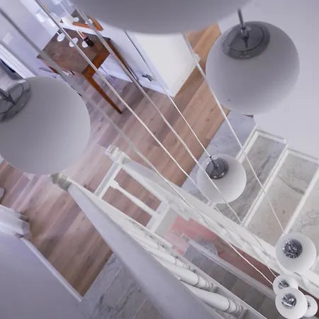 Lina - Sky Earth Liberty - 5 Min From Tube Вилла Рим