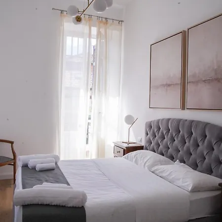 Lina - Sky Earth Liberty - 5 Min From Tube Вилла Рим