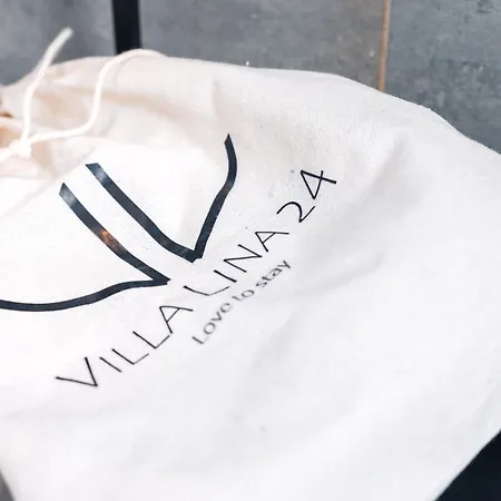 Lina - Sky Earth Liberty - 5 Min From Tube Рим