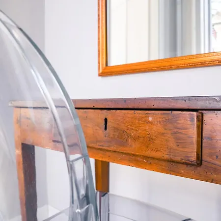 Lina - Sky Earth Liberty - 5 Min From Tube Вилла