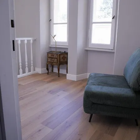 Lina - Sky Earth Liberty - 5 Min From Tube Вилла