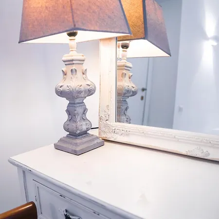 Lina - Sky Earth Liberty - 5 Min From Tube Вилла