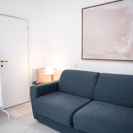 Lina - Sky Earth Liberty - 5 Min From Tube Вилла